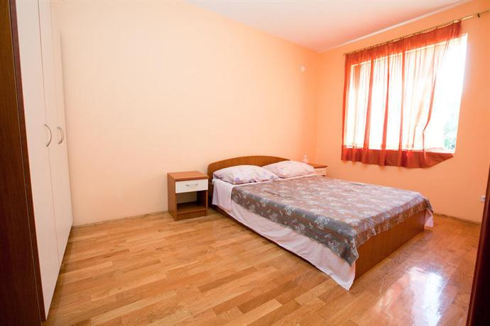 Apartments Branko Bibinje Zadar County