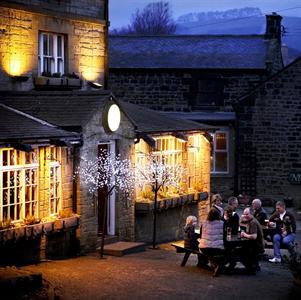 Cheviot Hotel