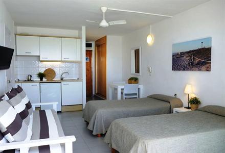 Apartamentos Sabina Playa