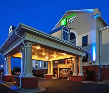 Holiday Inn Express Laurinburg