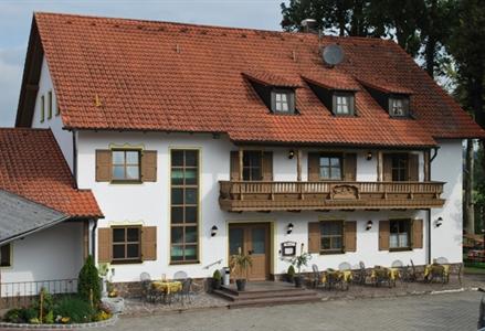 Landhotel Hutzenthaler