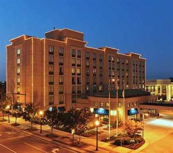 Hilton Garden Inn Virginia Beach Town Center