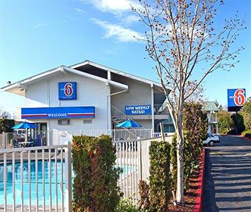 Motel 6 Bellingham