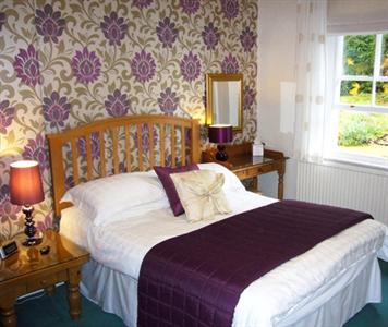 Lakes End Guest House
