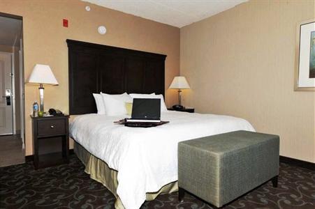 Hampton Inn & Suites by Hilton Hamilton-Brantford