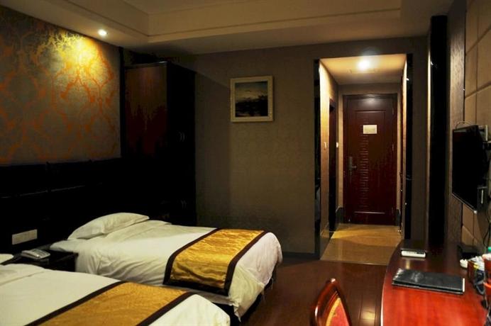 Nanchang Lucky Holiday Hotel