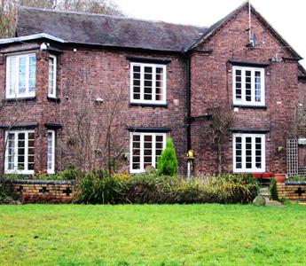 Firs Riverside B & B