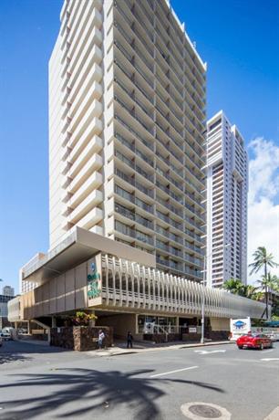 Tropical Studio in Heart of Waikiki