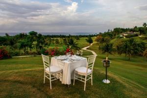 Golf Course Views 3 BR Villa - Montego Bay