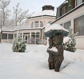 Hotel Ostrov Garni