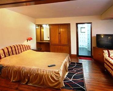 Hotel Mayfair Kanpur