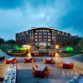 Yangcheng Lake Resort Hotel