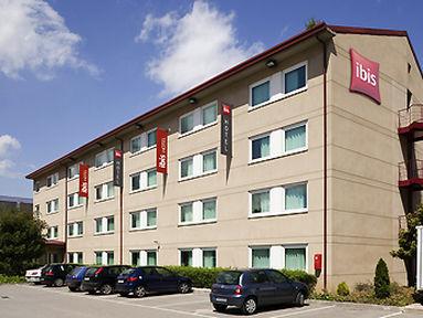 Ibis Barcelona Cornella