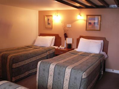 Hare and Hounds Hotel