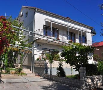 Apartments Jerina