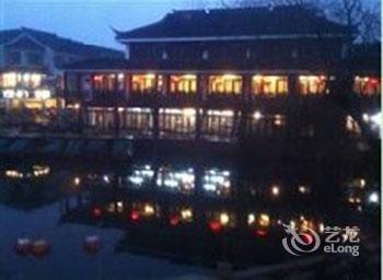 Zhouzhuang Hotel Quangong Road