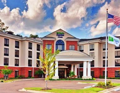 Holiday Inn Express Hotel & Suites Jackson Flowood