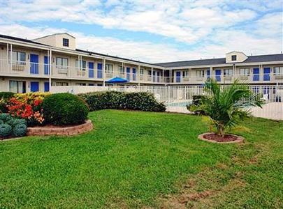 Motel 6 Houston South - Clear Lake