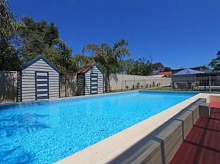 Beach Side Vista Holiday House