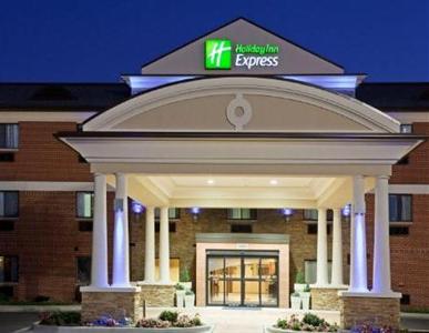 Holiday Inn Express Sheboygan - Kohler I-43