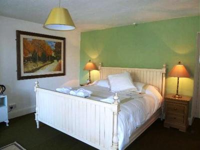 Waternook Lakeside Accommodation