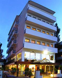 Hotel Montecarlo Cervia