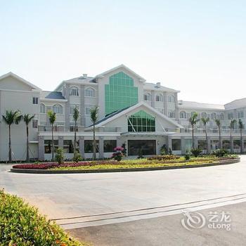 Xiamen Golden Bay Hotel