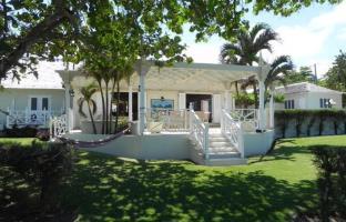 Idylic Setting - 4 BR Villa - Montego Bay