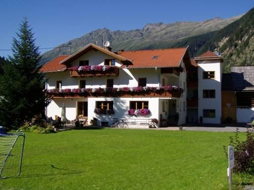 Haus Renate Apartments Kaunertal