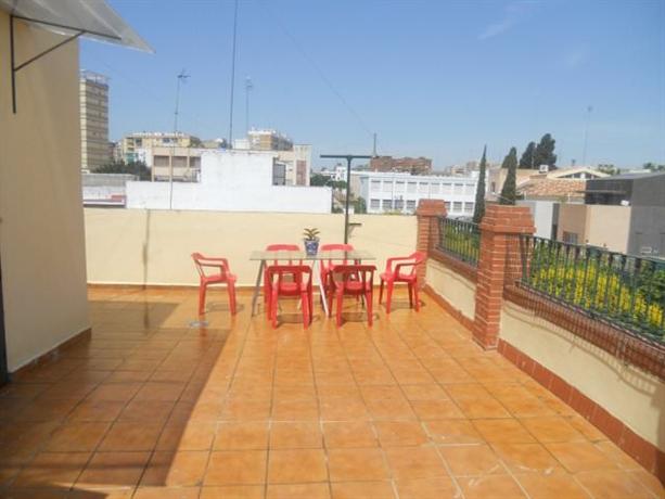 Homestay in Ciudad Jardin near 1 de Mayo Metro Station