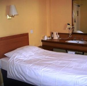 The Royal Foresters Hotel