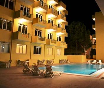 Candarli Iseo Hotel