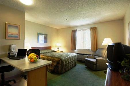 Extended Stay America - Charleston - Northwoods Blvd