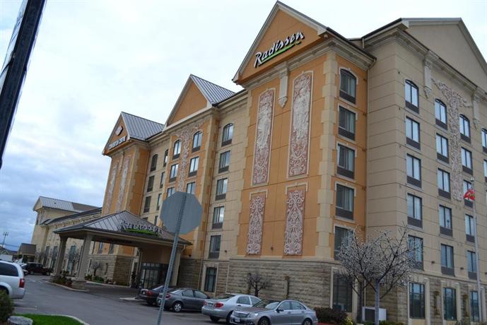 Park Inn by Radisson Toronto Airport West