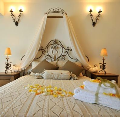 Villa Isabella Suites & Studios