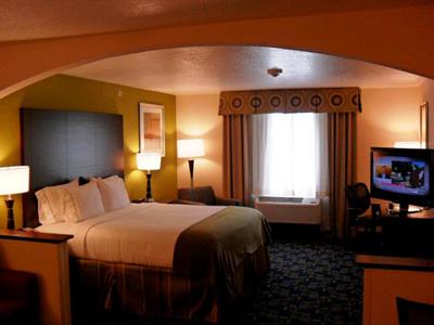 Holiday Inn Express & Suites Urbandale