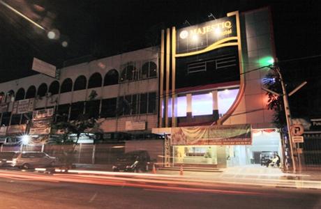 Majestiq Hotel