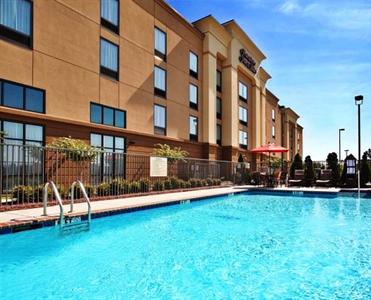 Hampton Inn & Suites Millington