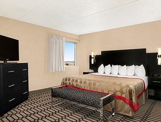 Ramada Plaza Suites Fargo