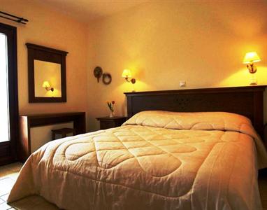 Erochos Suites Hotel