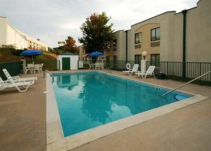 Country Hearth Inn & Suites Memphis