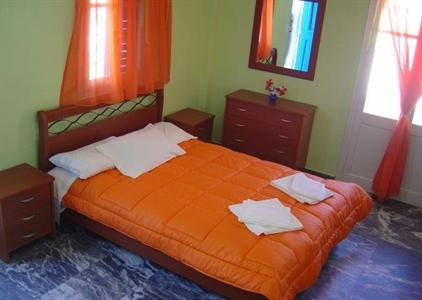 Meropi Rooms