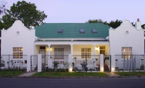 Aan Dorpstraat Guest House Stellenbosch