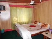 Aar Kay Hotel Srinagar