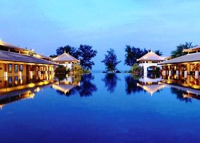 Marriott's Phuket Beach Club Resort