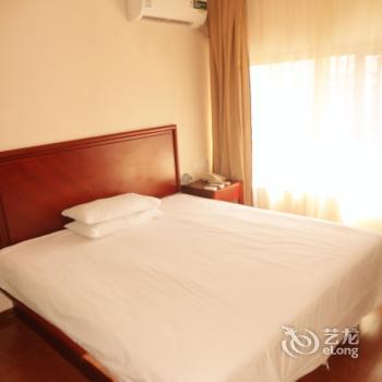 GreenTree Inn Shanghai Songjiang Xincheng Business Second Hotel