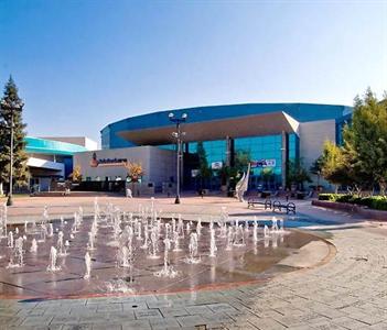 Bakersfield Marriott at the Convention Center