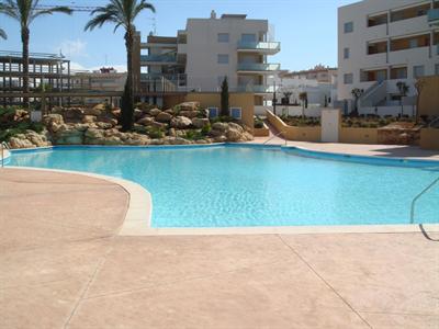 Luxurious Apartment On The Sea And Beach