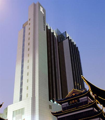 Renaissance Shanghai Yu Garden Hotel A Marriott Luxury & Lifestyle Hotel