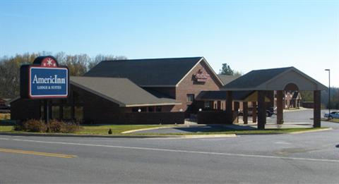 AmericInn Lodge & Suites Boiling Springs Gardner Webb University